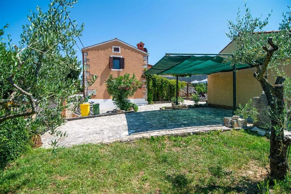 Villa Giovanna By Kompas Villas Rakalj
